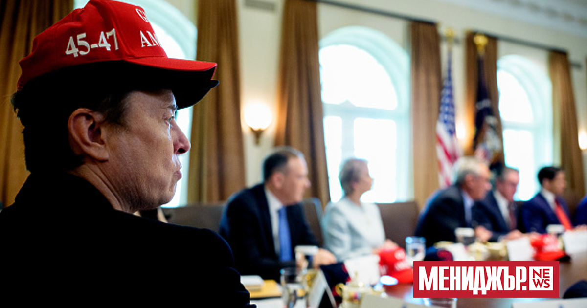 През март бордът на директорите на Tesla се е свързал