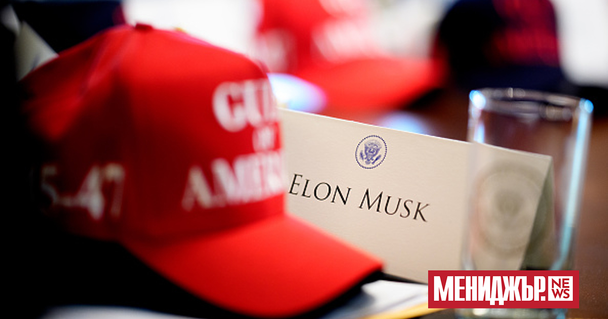 Tesla отрече съобщенията, че се е свързала с фирми за