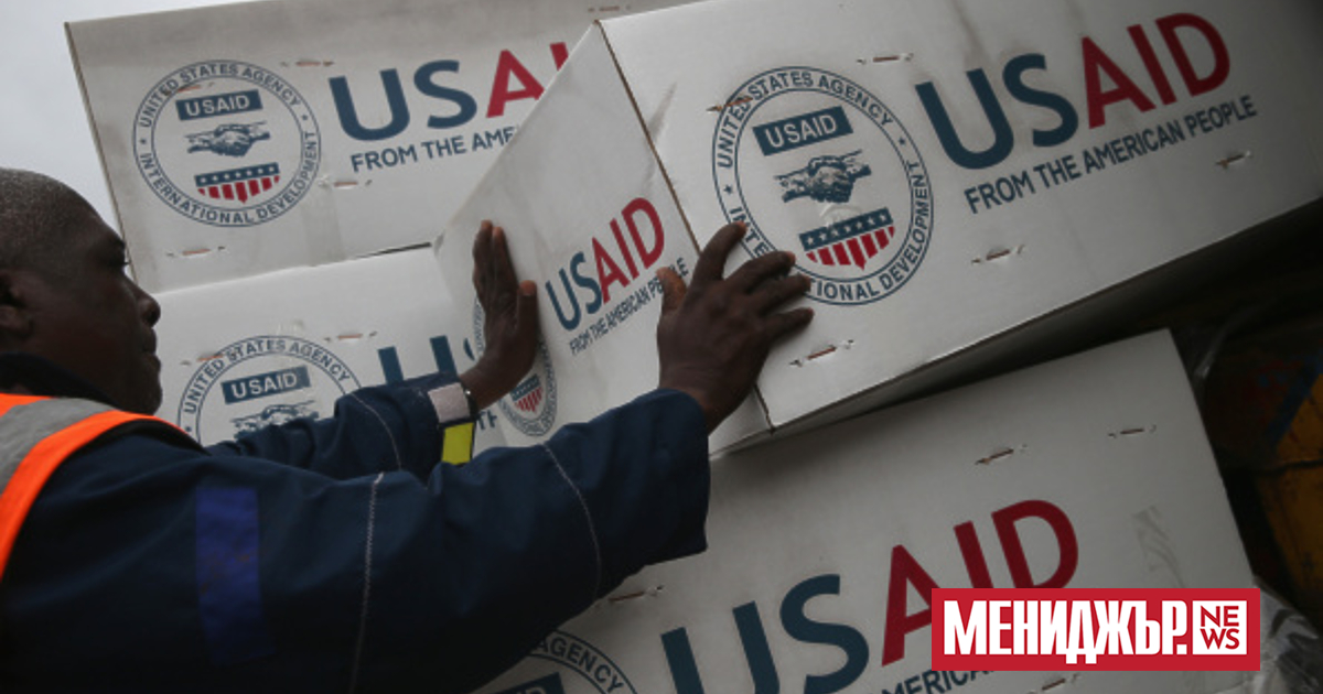 Над 121 000 служители са били уволнени като част от