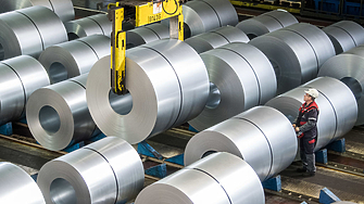 Индия наложи временно мито от 12 върху вноса на някои