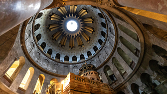 Хиляди християни от различни краища на света се събраха в