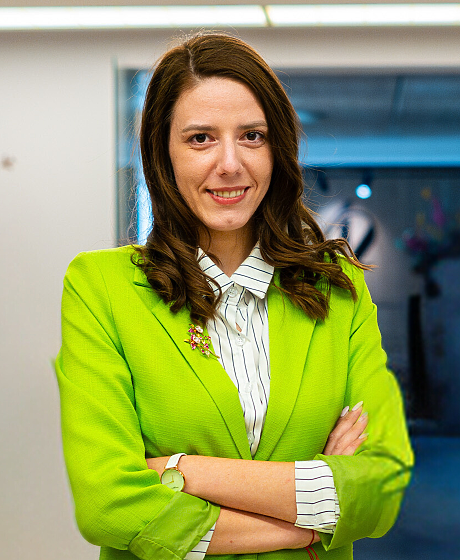 Елица Лазарова
