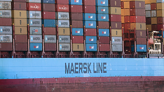 Maersk: Глобалните обеми на контейнерите могат да намалеят заради търговските войни
