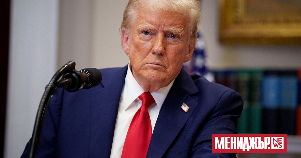 Рейтингът на одобрение на президента Доналд Тръмп леко се е