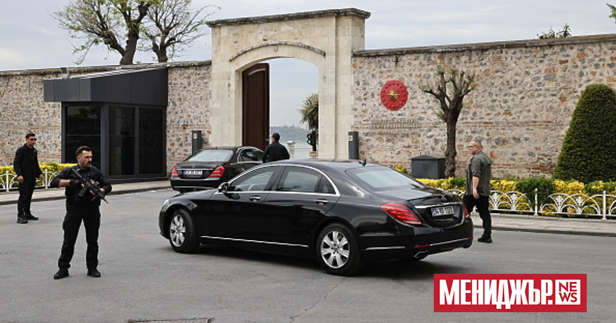 Държавният секретар на САЩ Марко Рубио пристигна в Истанбул, където