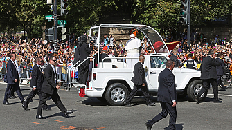 Папа Франциск е поискал след смъртта му колата му да