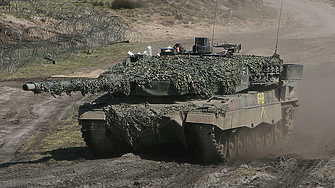 Микровълновите печки GPS дроновете тиксото персоналният компютър — това е