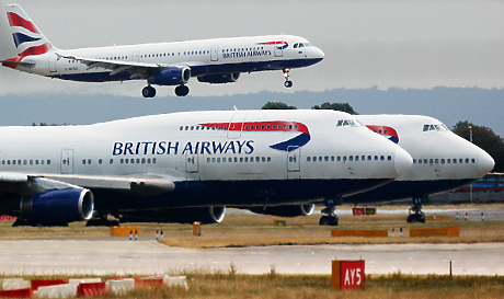 Собственикът на British Airways сключи сделка за 32 самолета Boeing