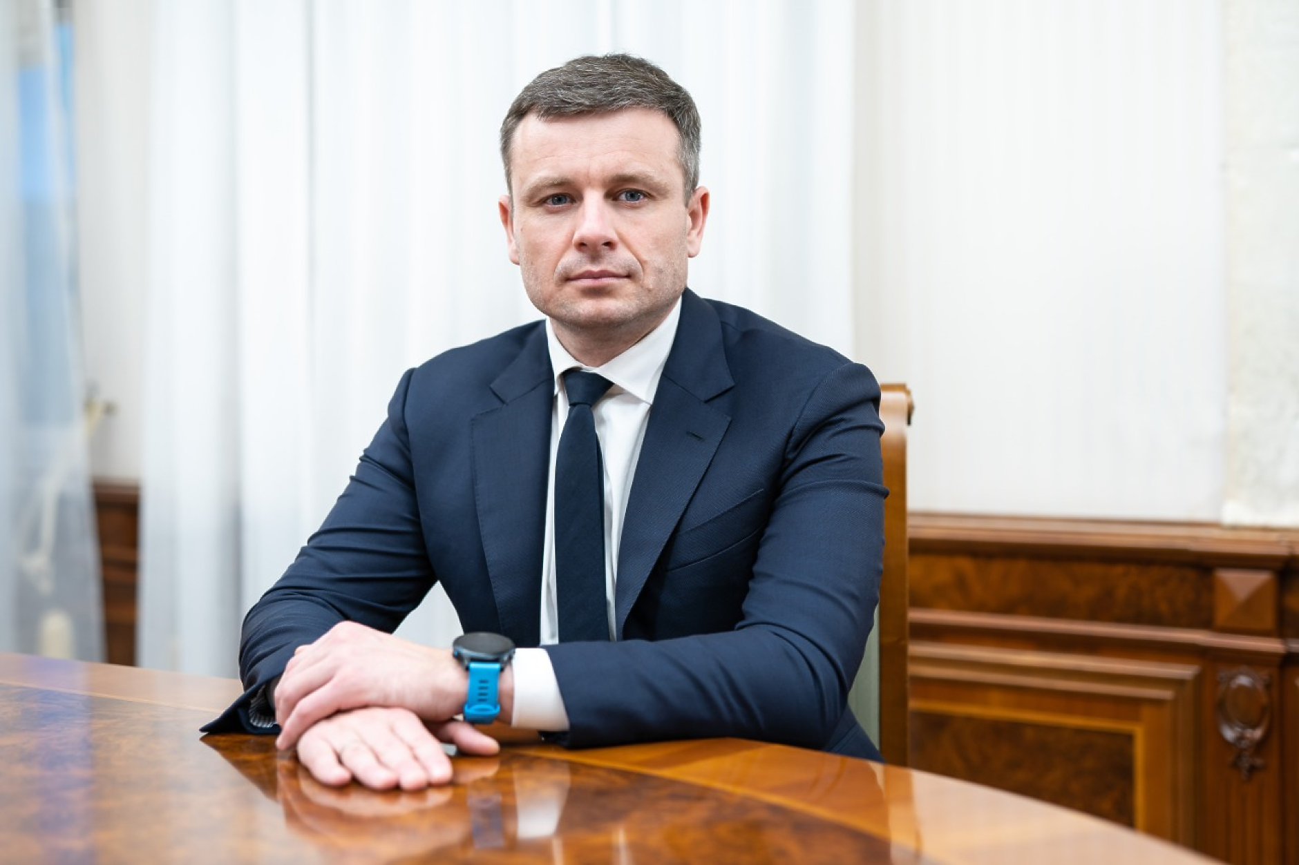 Украйна предлага страните от ЕС да финансират нейната армия