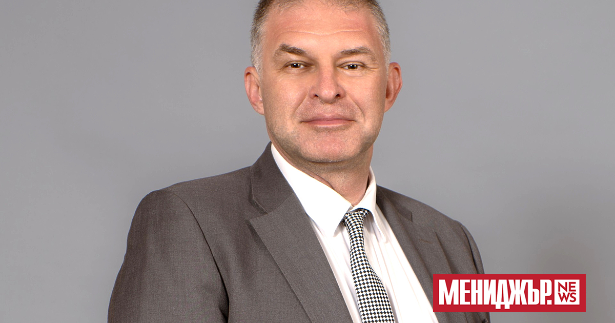 Мирослав Маринов e Изпълнителен директор и член на Управителния съвет