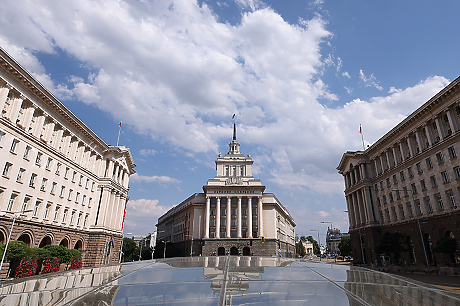 Парламентът избра Росен Карадимов за шеф на Комисията за защита на конкуренцията