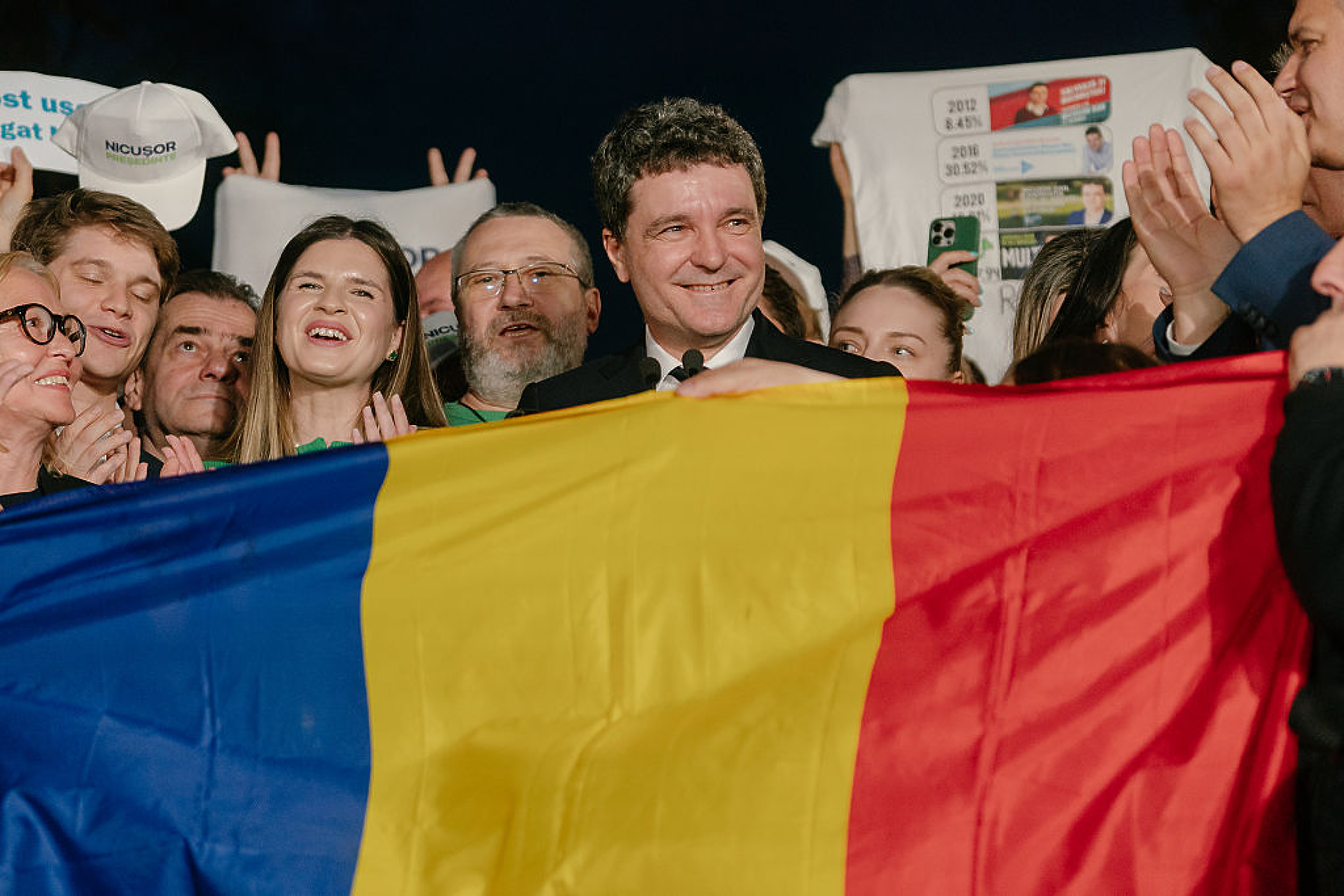 Никушор Дан встъпва в длъжност като президент на Румъния