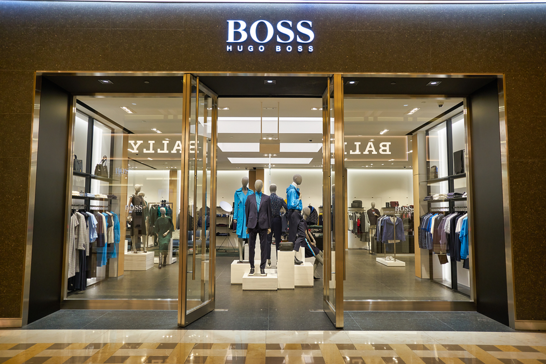 Hugo Boss отчита по-добри от очакваните тримесечни резултати, запазва прогнозата си за цялата година