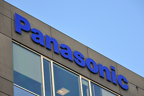 Panasonic съкращава 10 000 служители и спира телевизорите като част от мащабна промяна