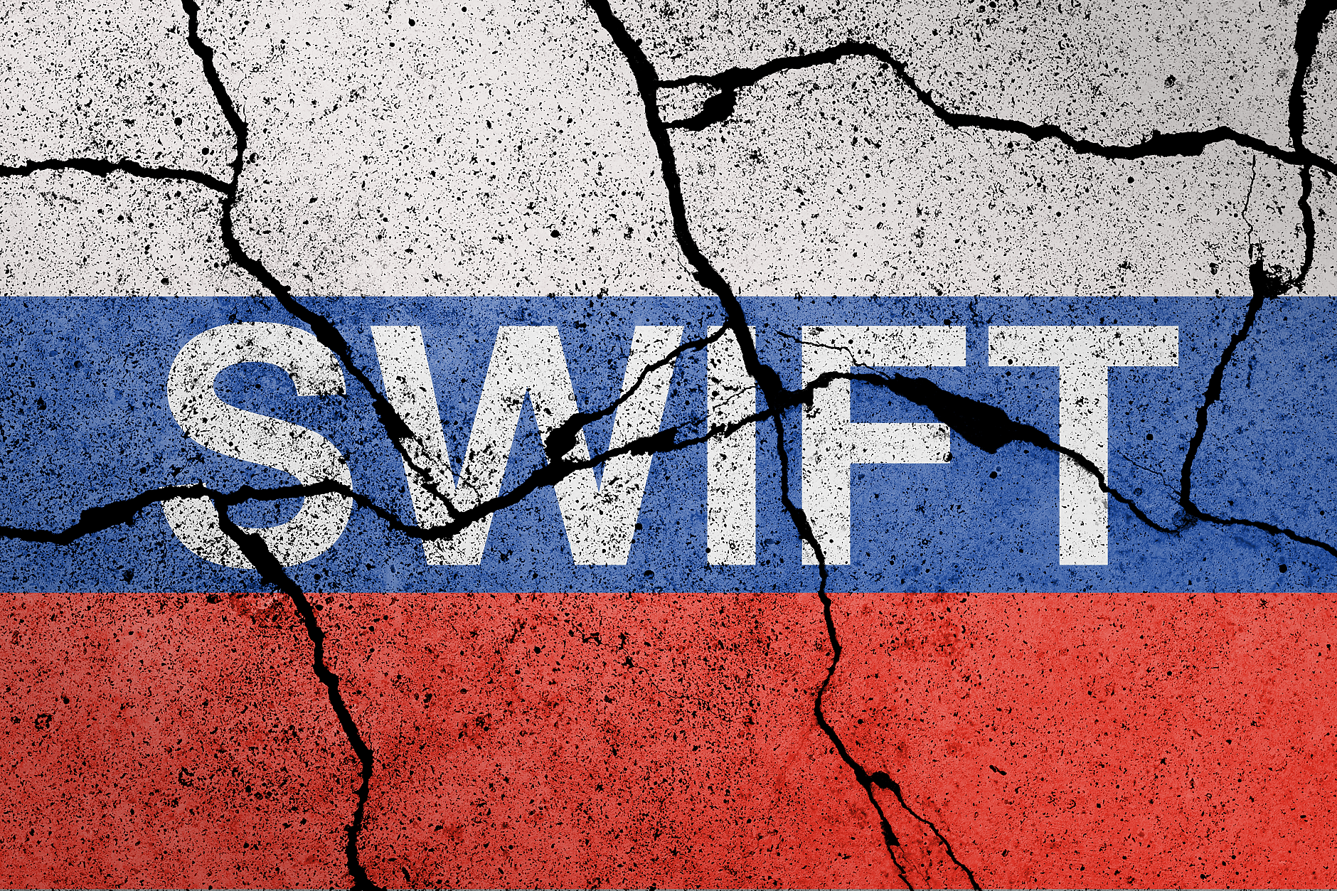 ЕС обмисля премахването на 20 банки от SWIFT в рамките на новите санкции срещу Русия