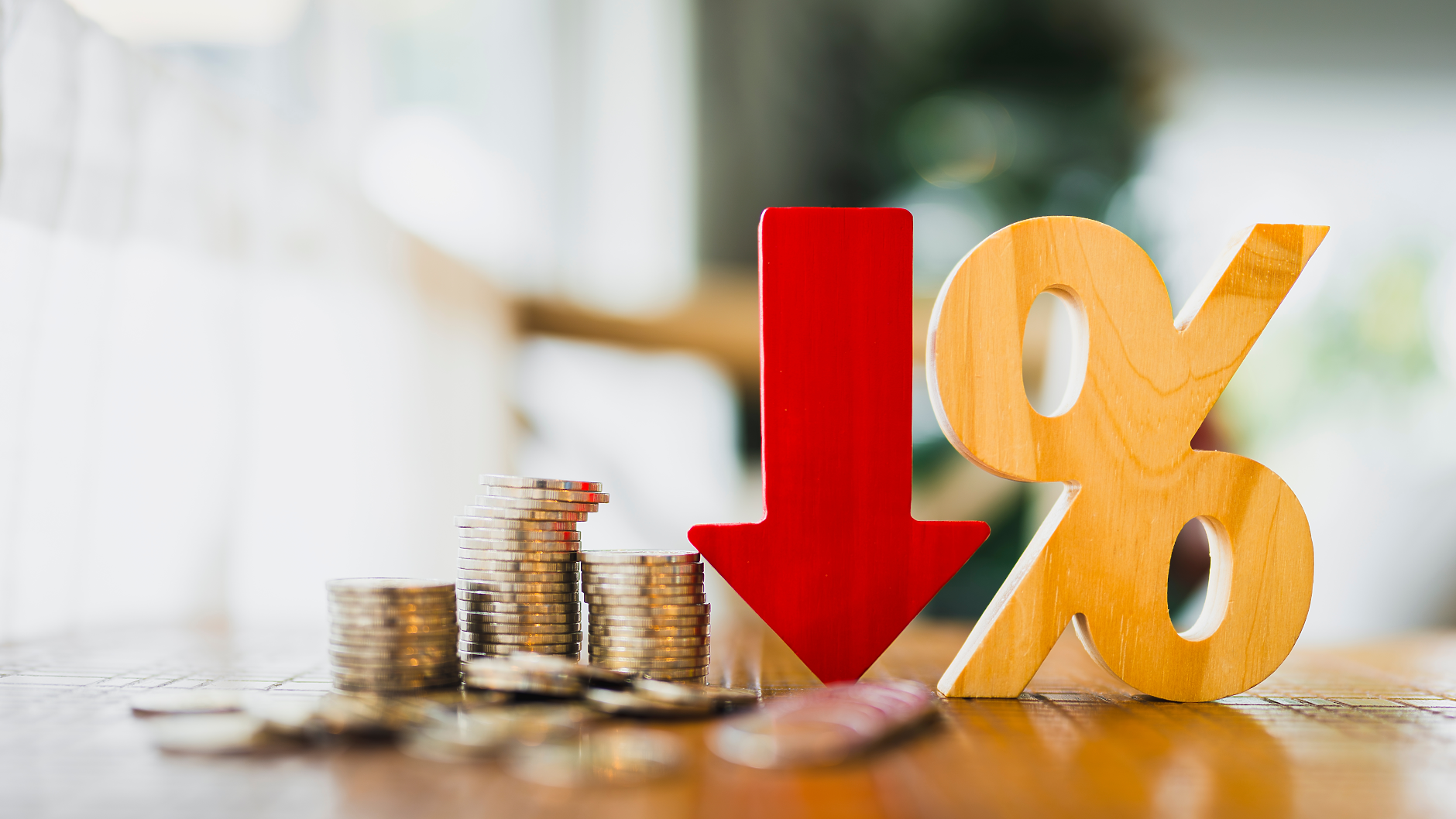 Инфлацията в България продължава да се забавя през април