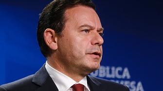 Португалия гласува на предсрочни парламентарни избори след падането на правителството