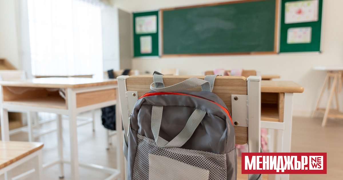 Няма основание четвъртък (15 май) да бъде обявен за неучебен