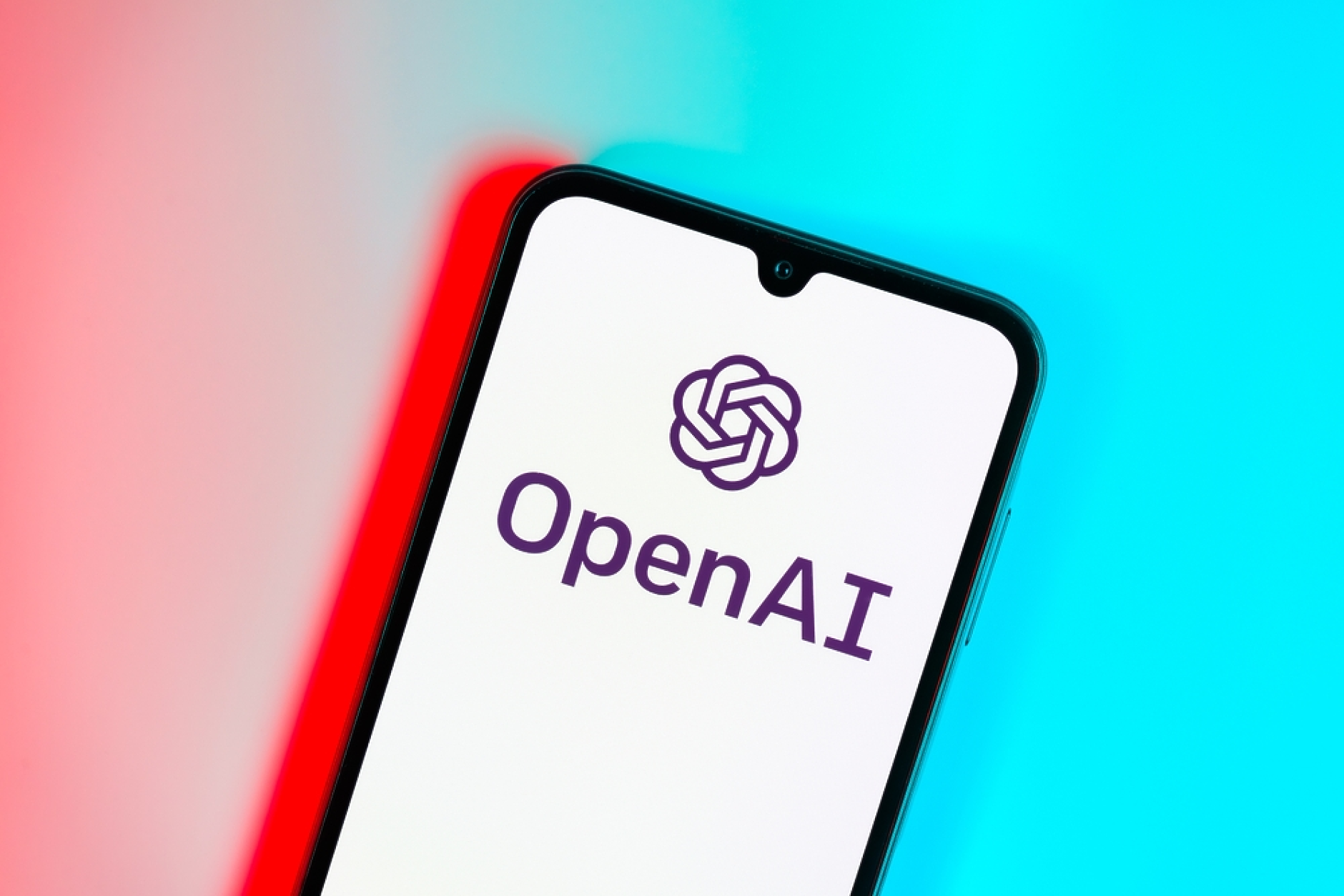 OpenAI планира да намали подялбата на приходи с Microsoft