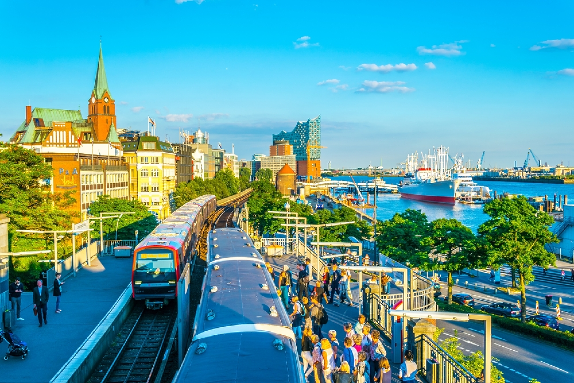 Германия печели от обществения транспорт, но не инвестира достатъчно