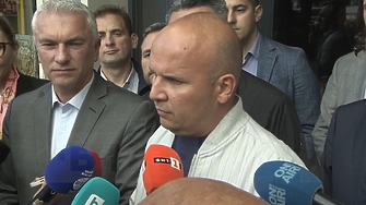 Заместник председателят на Народното събрание Хайри Садъков и избран за председател