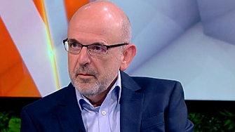 Живеем в историческо време и на прага на едно историческо