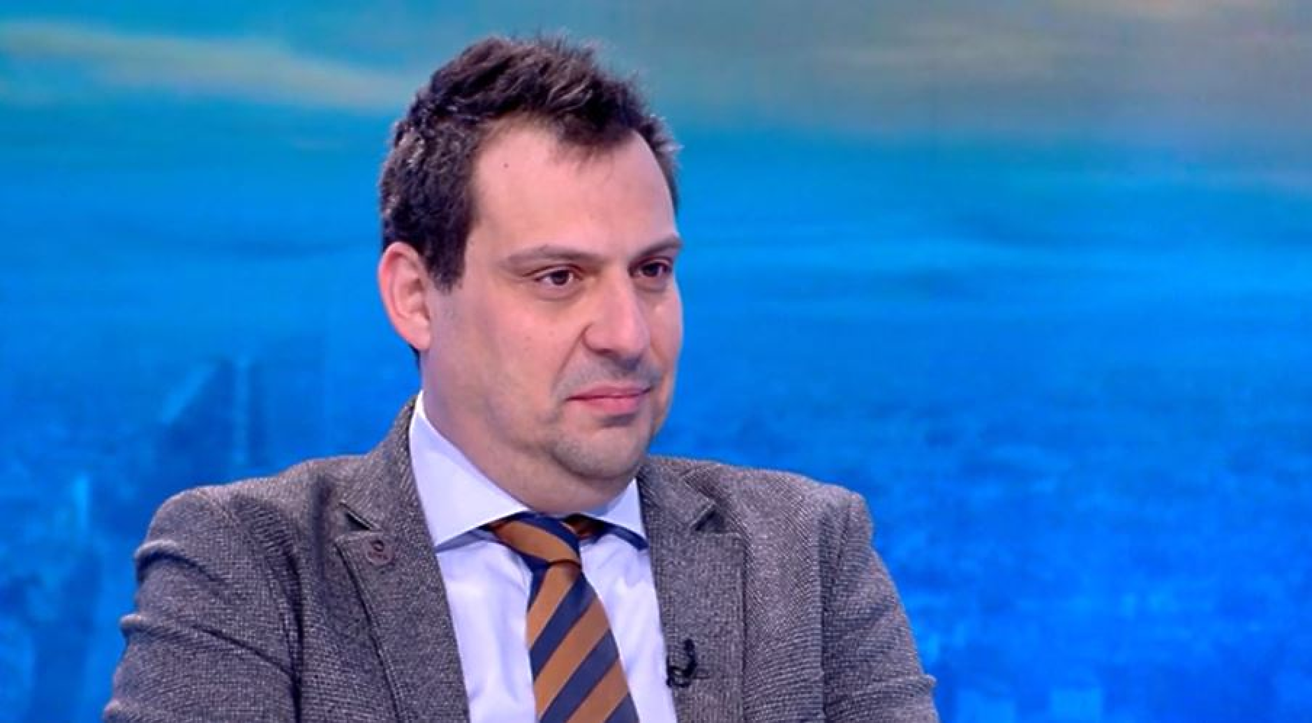 Светослав Бенчев: Пазарът на петрол в момента е в паника