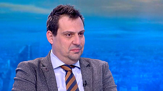 Светослав Бенчев: Пазарът на петрол в момента е в паника