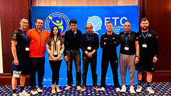 В динамичния и конкурентен свят на професионалния тенис където физическата