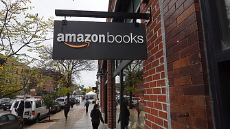 Amazon съкращава работни места в бизнеса си с книги