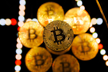 Британската златодобивна компания Bluebird Mining ще превръща приходите си в биткойн