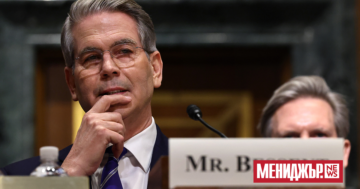 Все по-голям брой съветници във и извън администрацията на Тръмп