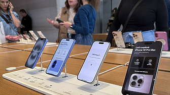 Ройтерс: Foxconn изпраща 97% от износа на iPhone от Индия в САЩ, докато Apple се бори с митата на Тръмп.