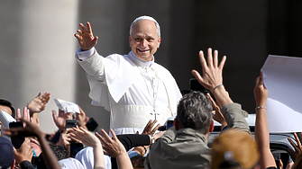 Американците подхранват папономика за милиарди долари