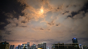 Иран е заявил пред посредници от Катар и Оман че