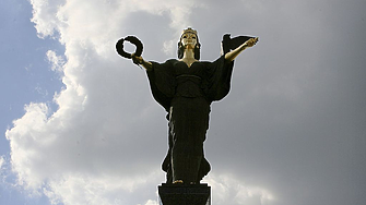 Общинският съвет прие бюджета на София, въпреки съпротивата на кмета Васил Терзиев