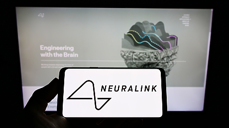Neuralink на Илон Мъск набра 650 млн. долара за нови клинични изследвания