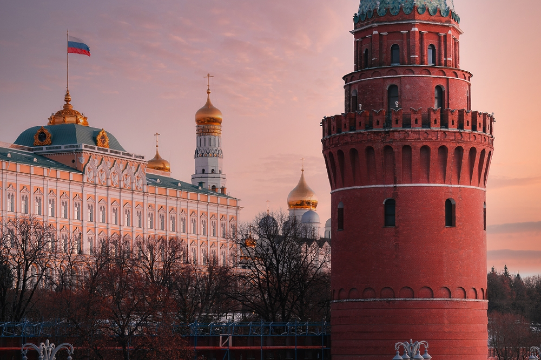Кремъл: Среща между Путин, Зеленски и Тръмп в близко бъдеще е малко вероятна