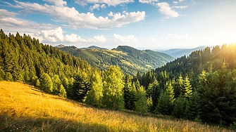 Днес ще бъде предимно слънчево Около и след обяд ще