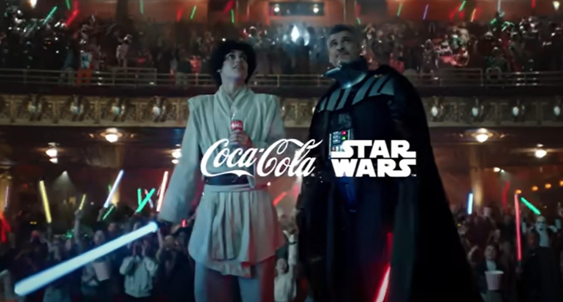 ТРАЙНА/// Coca-Cola пуска колекционерски бутилки за феновете на Междузвездни войни