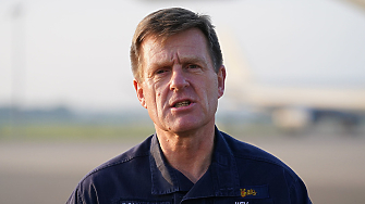 Бившият началник на британския  Кралски флот е прекратил службата си