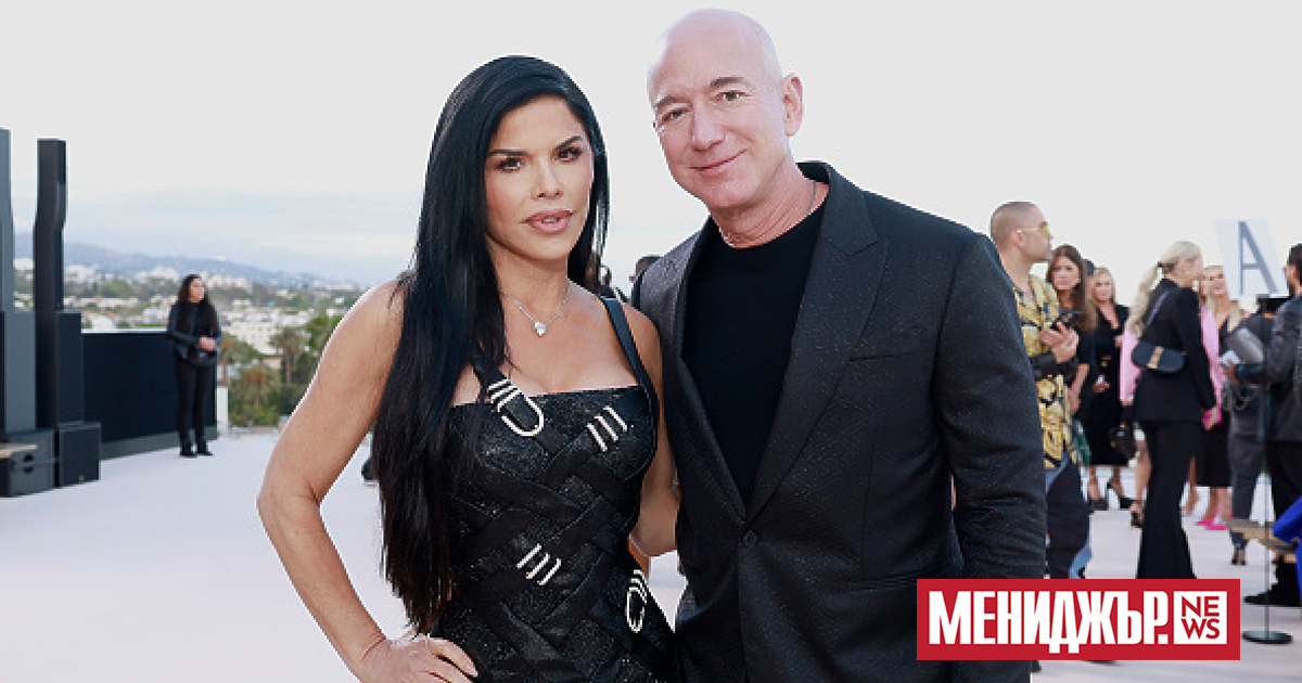 Основателят на Amazon Джеф Безос и неговата годеница, актрисата и