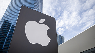 Apple ще отговаря пред американски съд по обвинения в монопол на пазара на смартфони