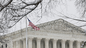 Върховният съд на САЩ временно разреши на администрацията на президента