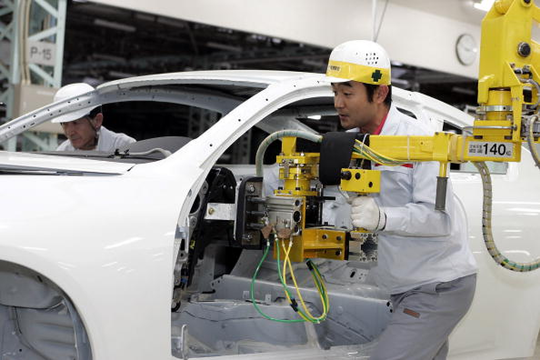Криза: Nissan забавя плащанията към доставчици, за да освободи краткосрочни средства