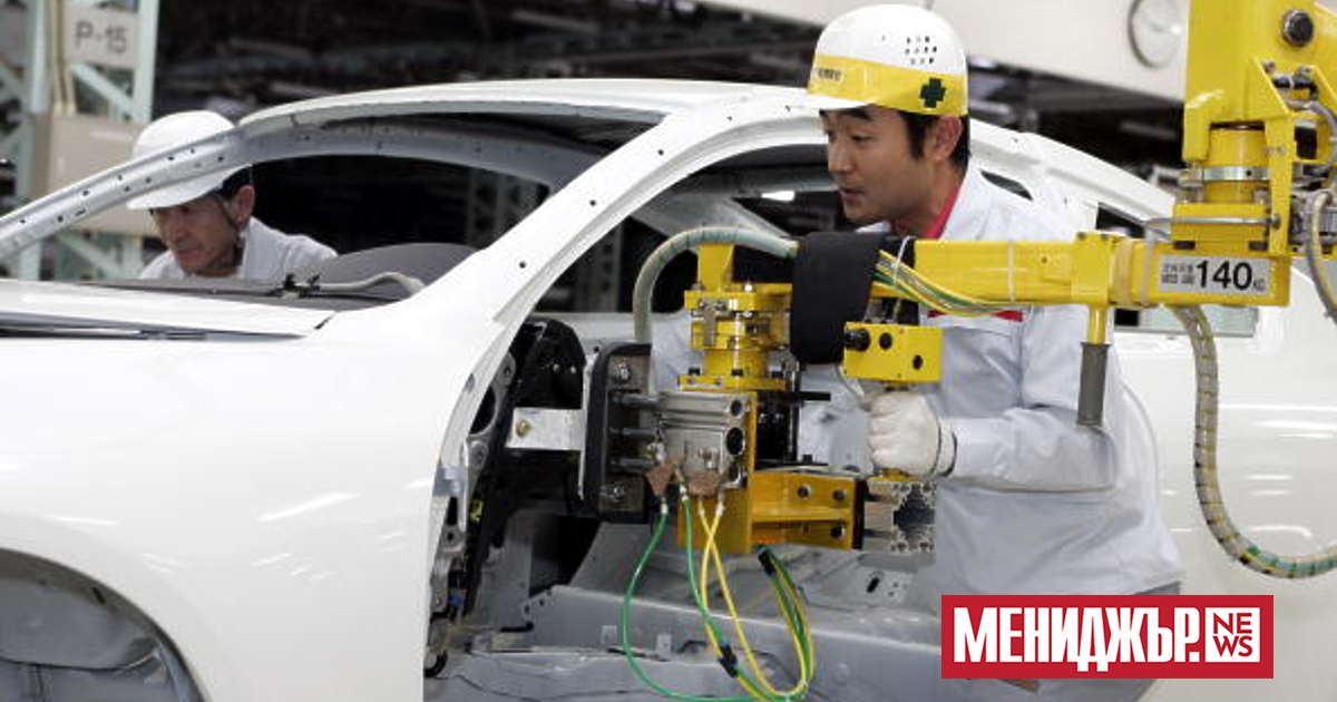 Компанията Nissan Motor е поискала от някои доставчици да ѝ