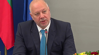 Премиерът: Да влезеш в еврозоната е въпрос на сериозна чест