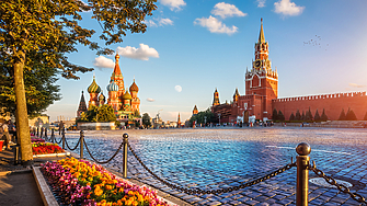 Московско лято - цветя, развлечения и смърт
