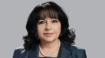 Министърът на финансите Теменужка Петкова се обяви за промени в