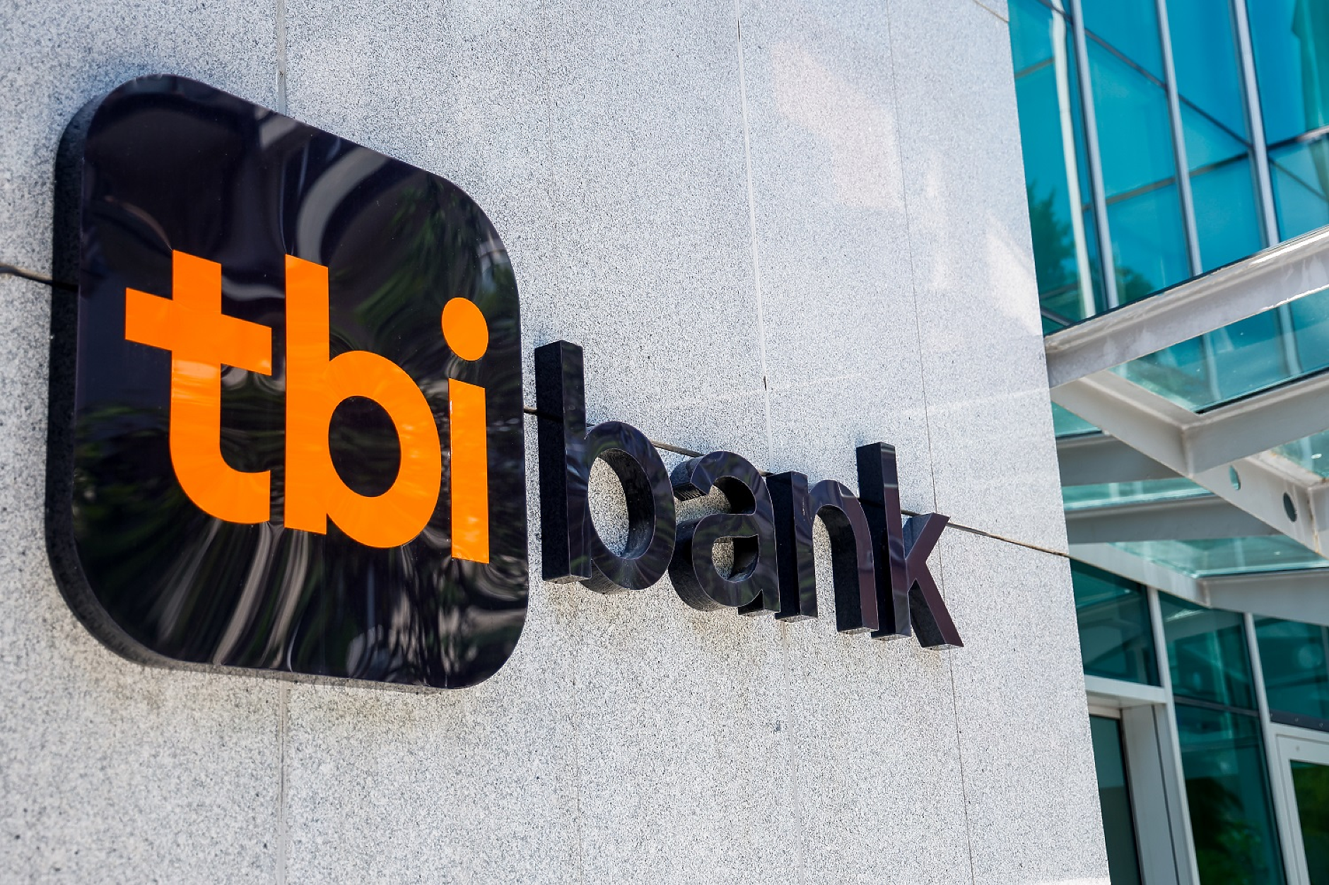 tbi bank изплати през юни 1,6 млн. евро лихви на инвеститори в облигации на банката